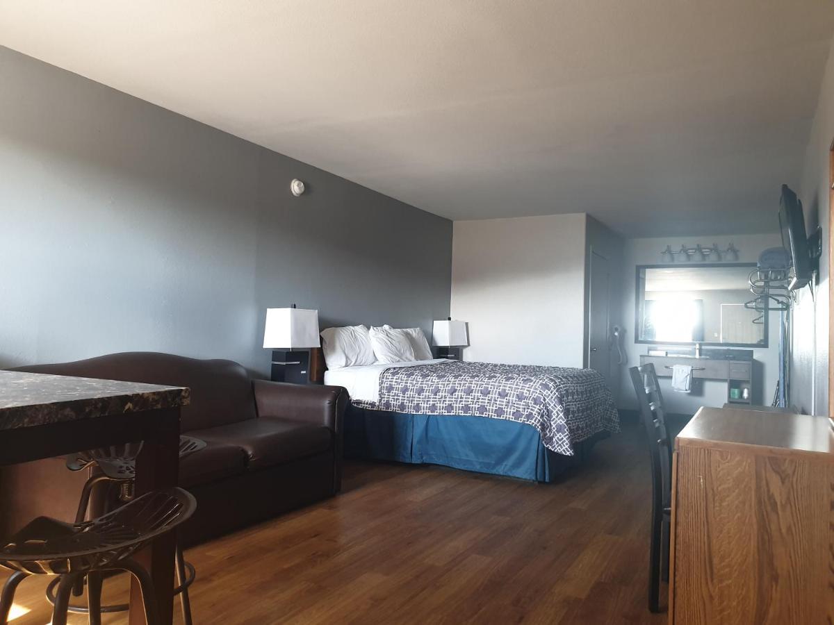 Riata Inn - Marfa Zewnętrze zdjęcie
